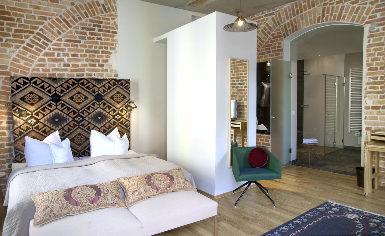 Emmerich Hotel Goerlitz Экстерьер фото A room at the Hotel
