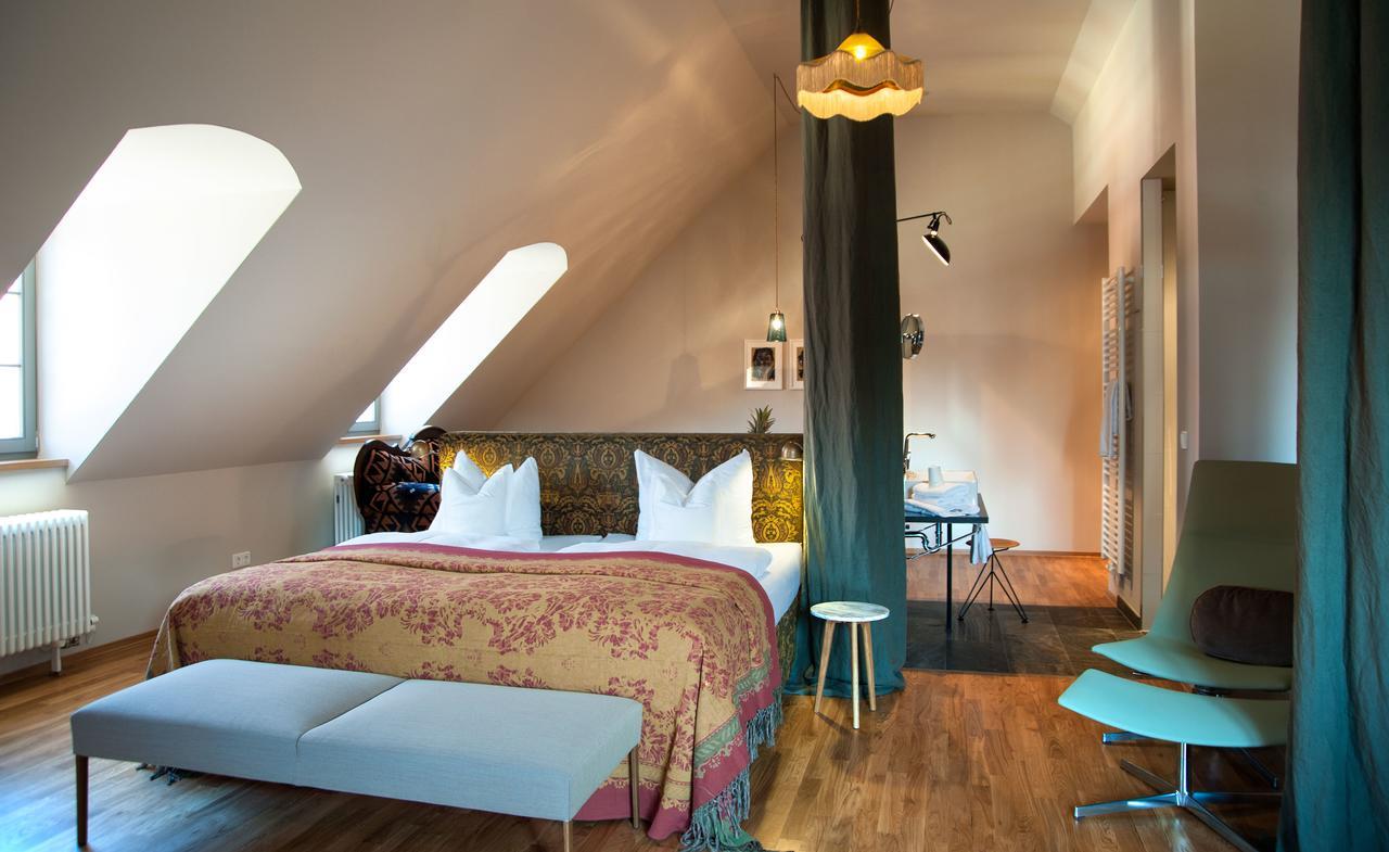 Emmerich Hotel Goerlitz Экстерьер фото A room at the Hotel St. George